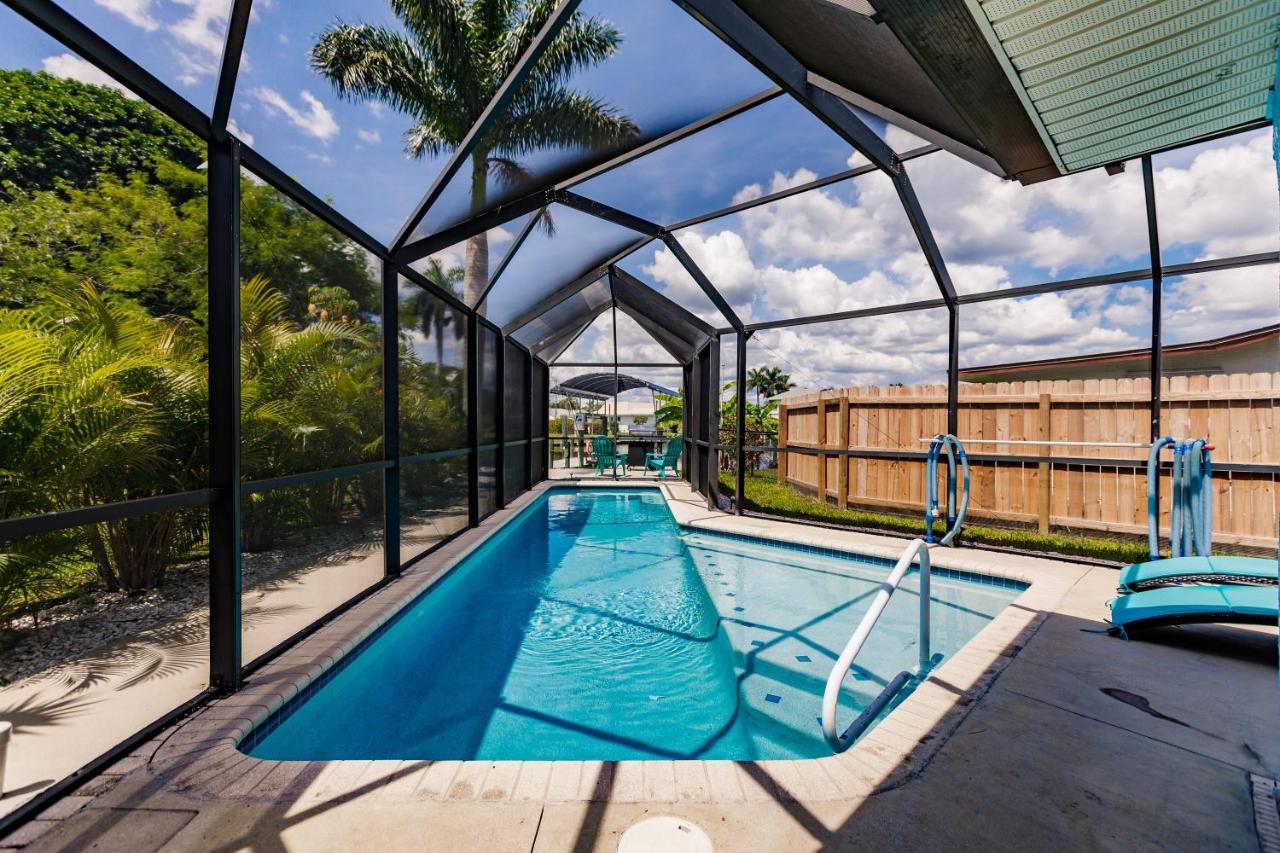 New! Dock Canal Family Home W/Pool & Gulf Access! North Fort Myers Exterior foto